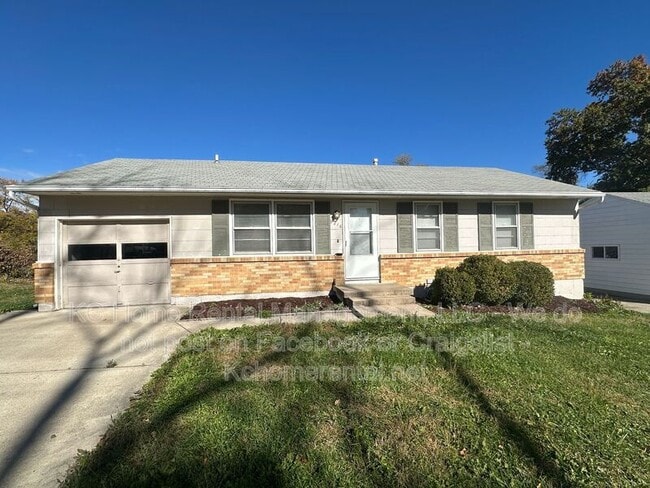 Building Photo - 5216 NE 44th St