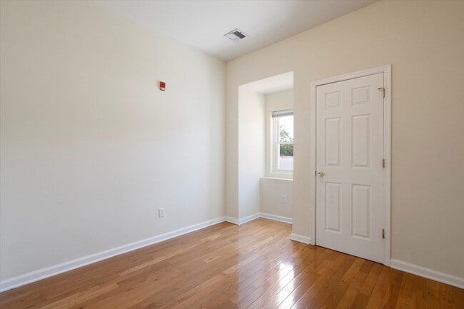 Photo - 1519 N 16th St Unit 42