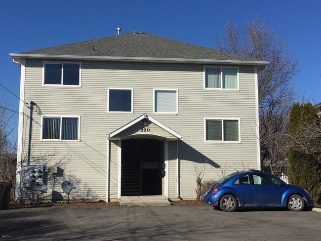 Photo - 220 E Mission Ave