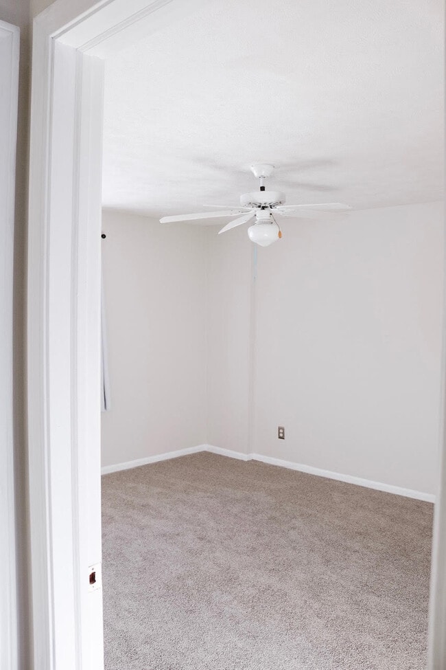 Bedroom - 6721 Boca Vista Dr NE Unit 102