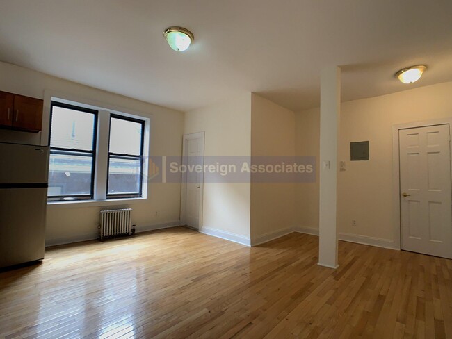 Building Photo - 555 W 156th St Rental