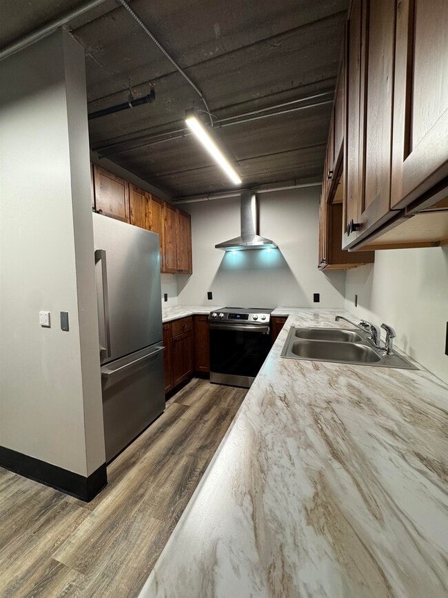 Photo - 217 S Badger Ave Unidad 207