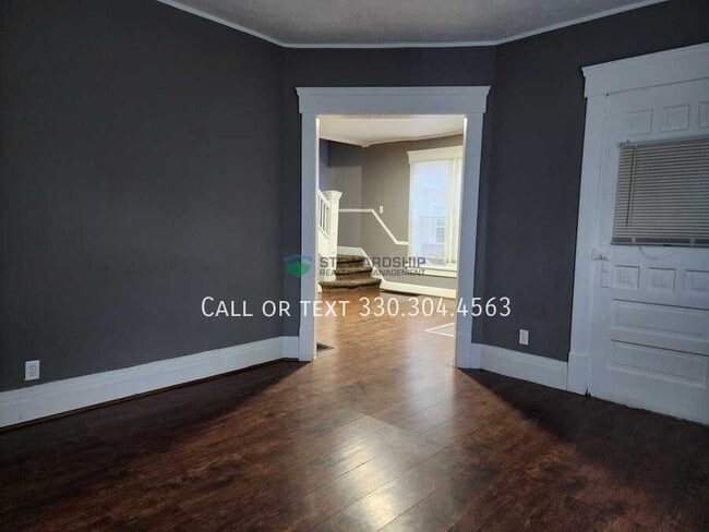 Photo - 145 Rhodes Ave