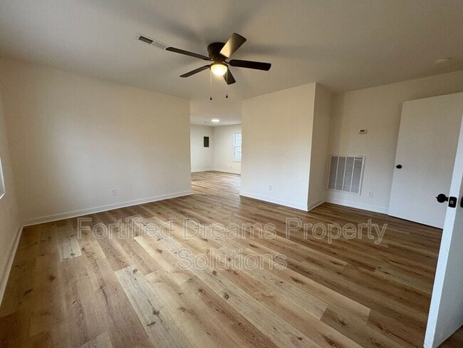 Photo - 431 Peeden Dr