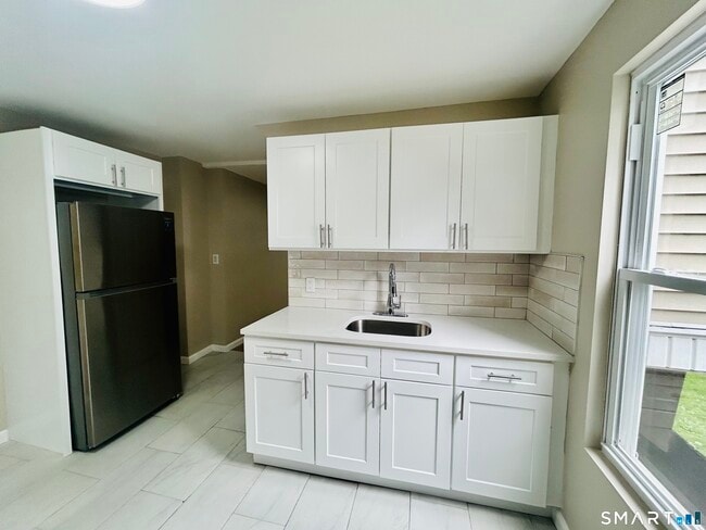 Photo - 203 E Main St