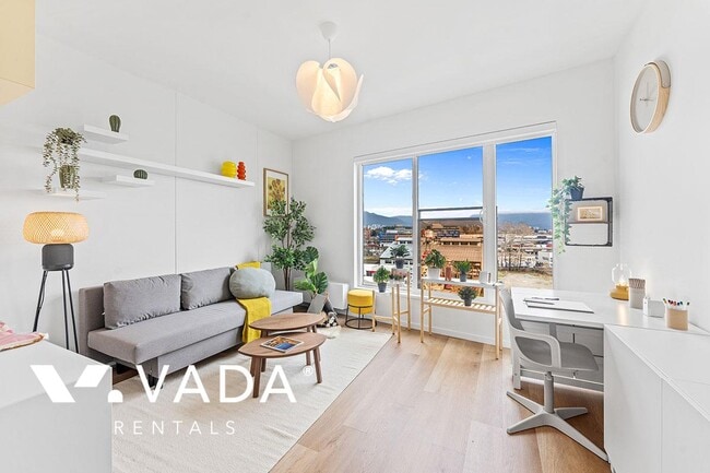 Building Photo - 1888 Scotia St Unit 1