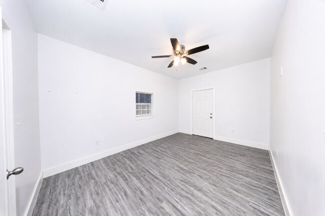 Photo - 12460 Maricopa Ln