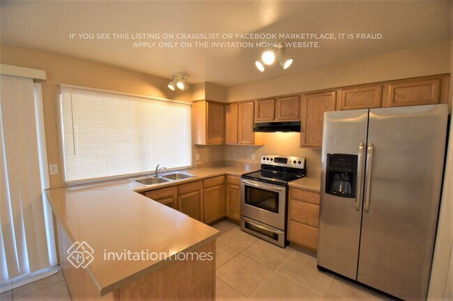 Photo - 3410 N 90th Dr