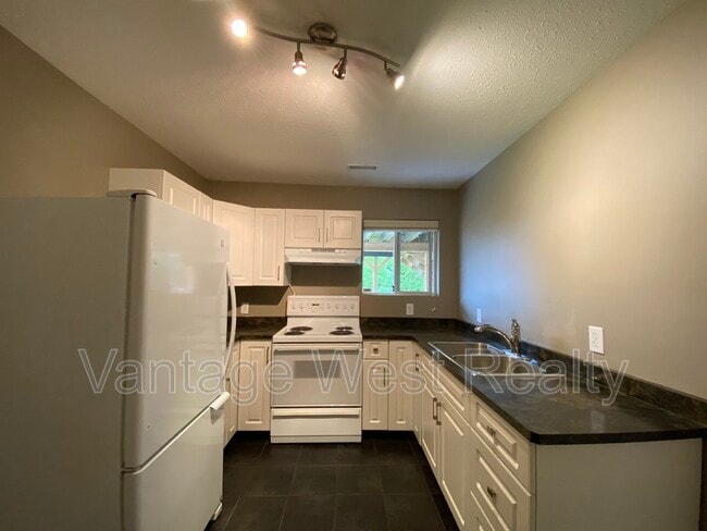 Photo - 1837 Edgehill Ave