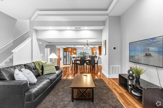 Building Photo - 14525 Damai Ln Rental