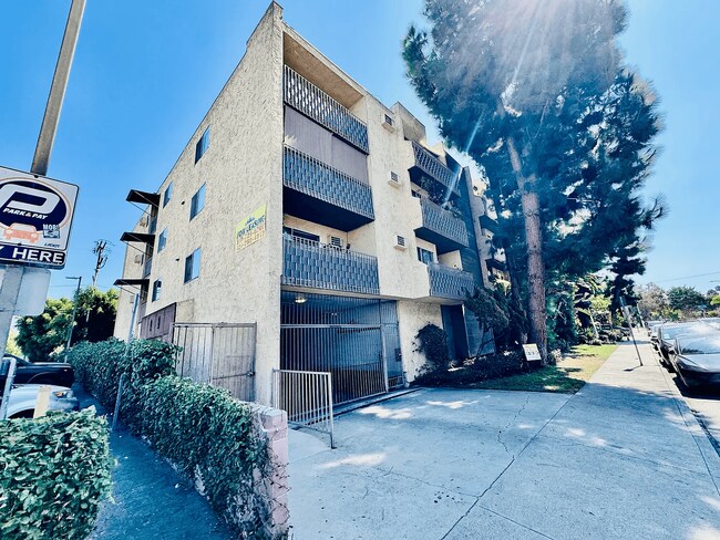 740 S. Cochran