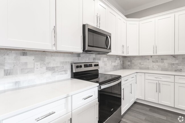 3BR, 2BA