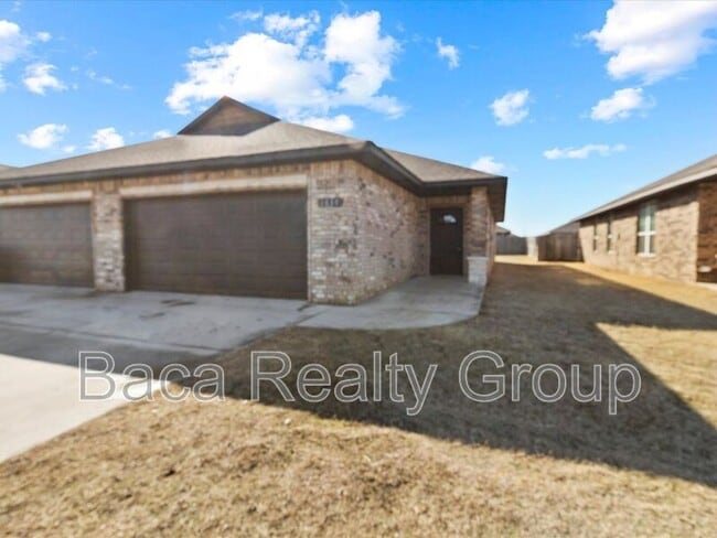 Building Photo - 1859 Post Oak Rd Rental