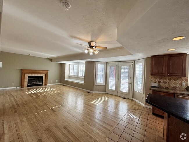 Building Photo - 10152 Snow Iris Way Rental