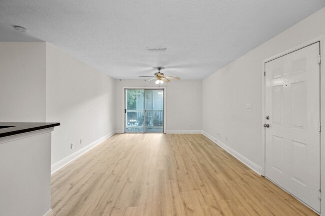 Photo - 5207 Santa Fe Pkwy