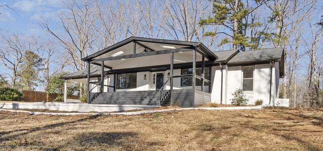 Building Photo - Renovated 3-Bedroom Ranch Home in Sanford
