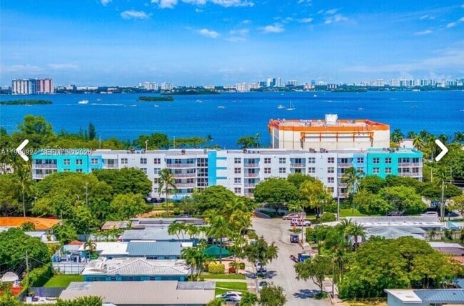 Building Photo - 1555 N Treasure Dr Unit 509