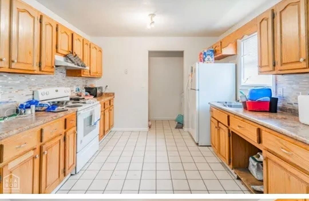 Photo - 2807 Breezewood Dr