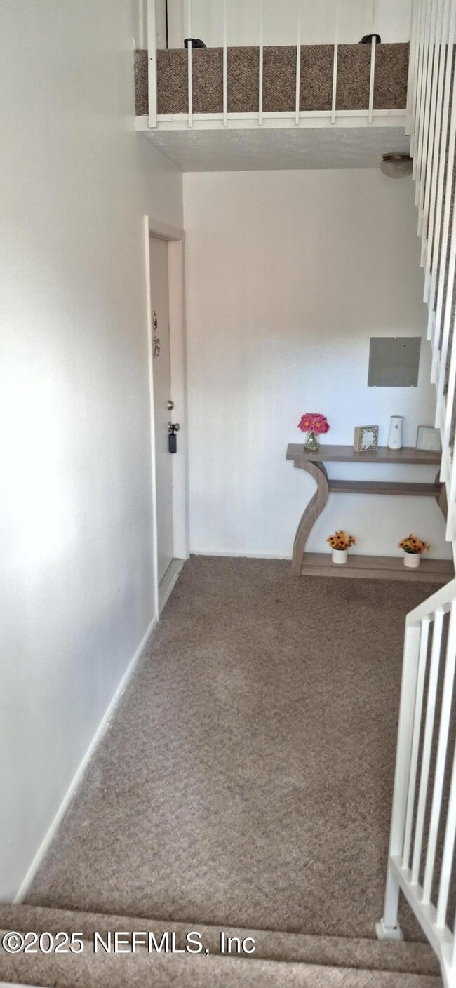 Photo - 5201 ATLANTIC Blvd Unidad 129 Rental