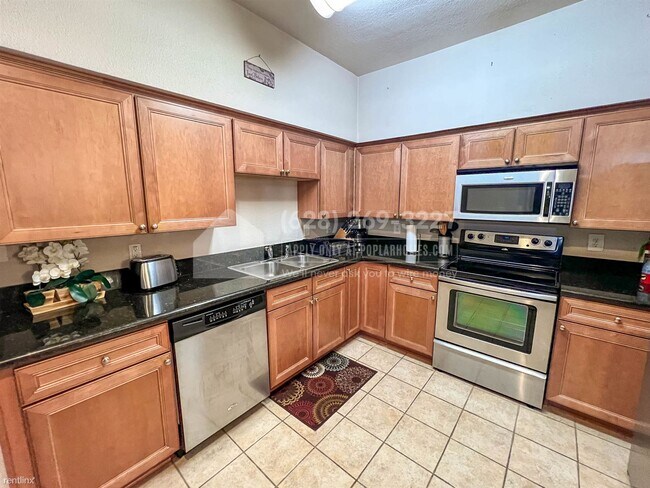 Photo - 2 br, 2 bath Condo - 2255 Braeswood Park D... Unidad 338