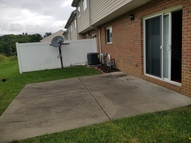 801 Wingate Dr