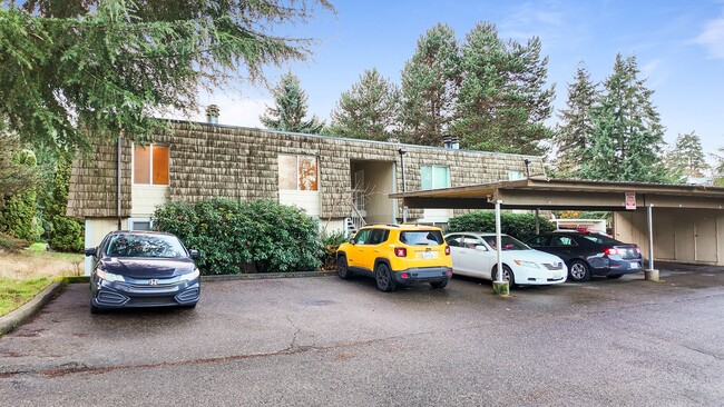 Building Photo - Spacious Apartment in Cozy Tacoma Neighborhood Unit C