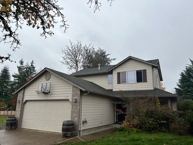 Beautiful 3 Bedroom, 2 Bath House in McMin... - Beautiful 3 Bedroom, 2 Bath House in McMin...