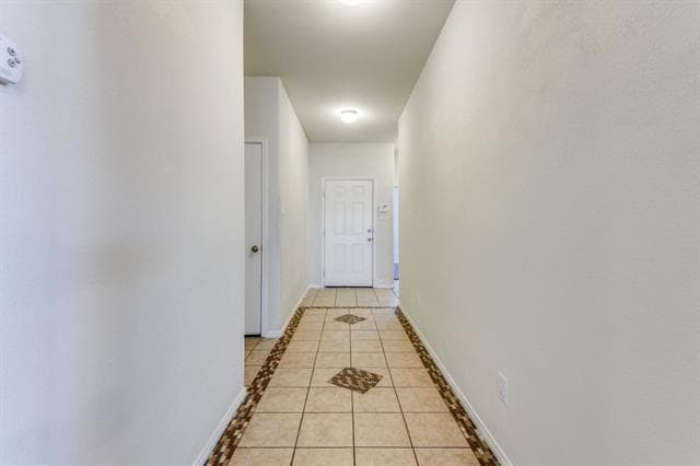 Photo - 2031 Avondown Rd