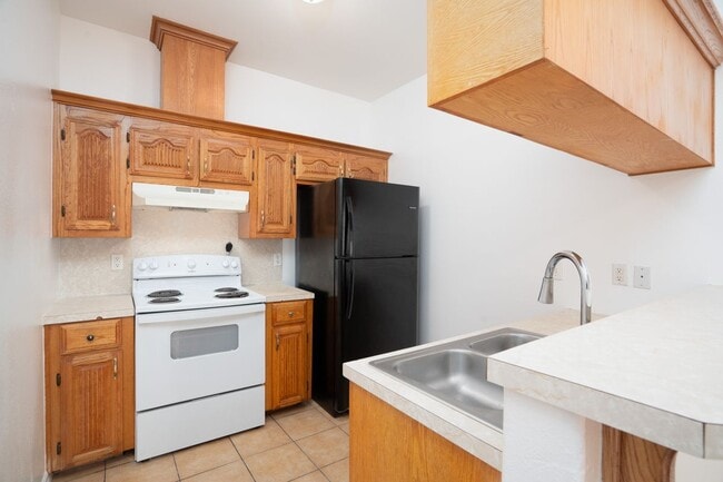 Photo - 604 Buena Vista Dr Unit H