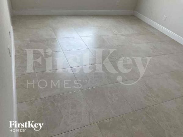 Photo - 921 NW 15th Pl Casa