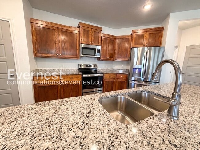 Limited Time Special Offer / 4 Bed, 3 Bath Home with Garage / Pet-Friendly / Vouchers Accepted / ...