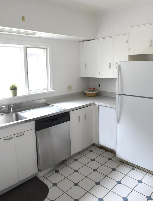 Photo - 61 Manchester Pl Unidad 2