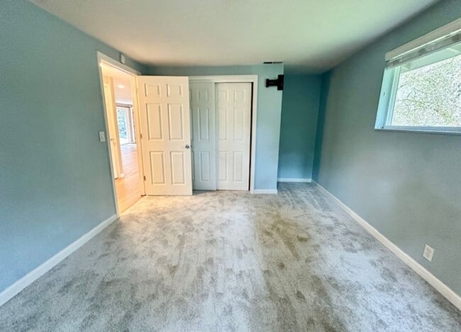 Photo - Private cozy rambler in the Issaquah school district