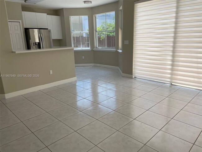 Photo - 11042 NW 48th Ln