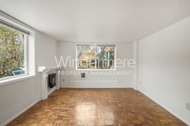 Photo - 1111 E Newark Ave Apartment Unit 04