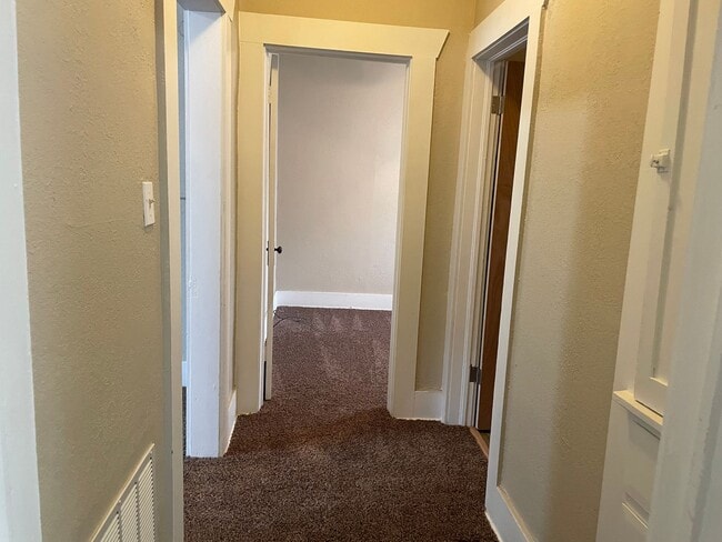 Photo - Cute 2 Bedroom 1 Bath