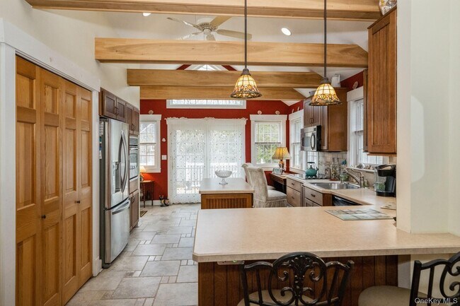 229 Springville Rd