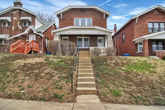 Photo - 7729 Gissler Ave Apartment Unit 29