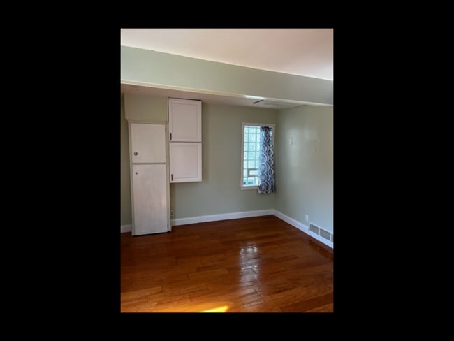 407 Summer St