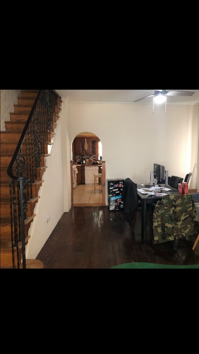 Photo - 221 Wendover St