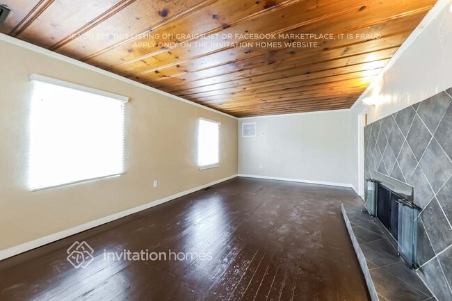 Photo - 806 E Amelia Ave