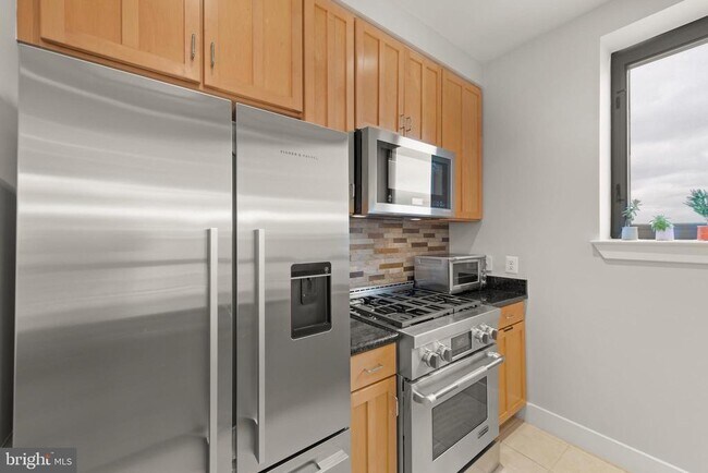 Photo - 1200 N Hartford St Unit 601