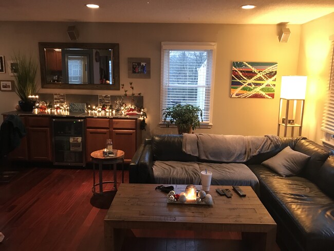 Photo - 3024 Cohoon St