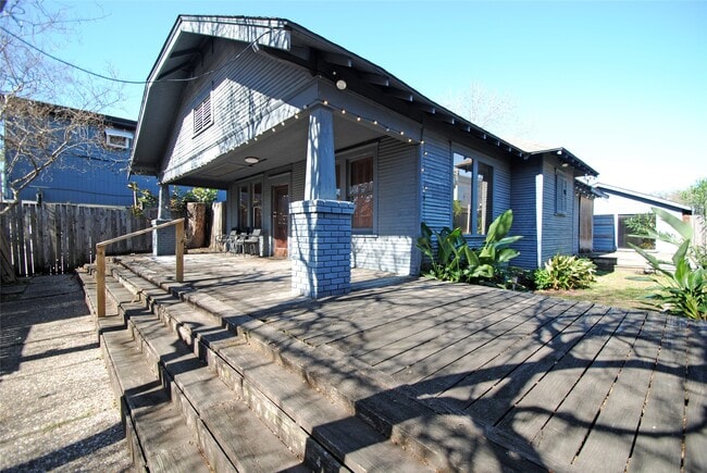 Photo - 1110 Missouri St