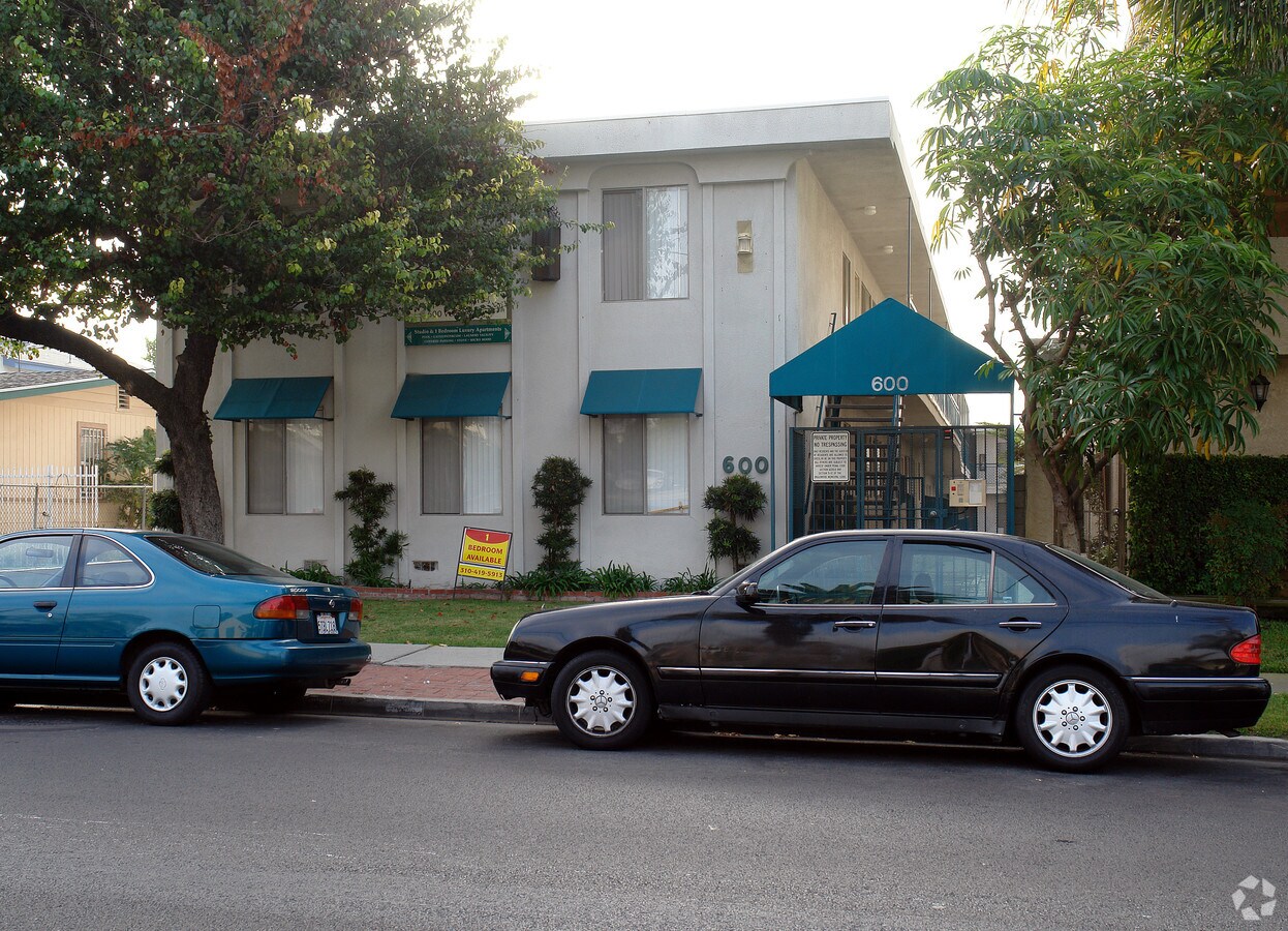 Photo - 600 Venice Way