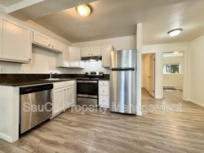 Photo - 5552 SW Beaverton Hillsdale Hwy