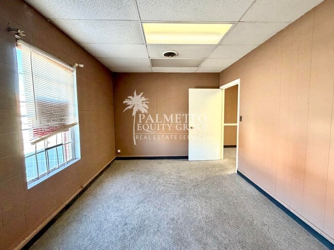 Photo - 1012 N Raleigh St