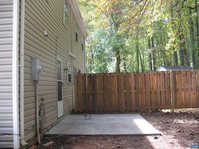 Photo - 270 Albert Ct