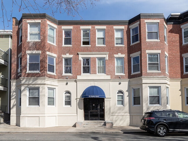 Photo - 25 Chester St Unit 4