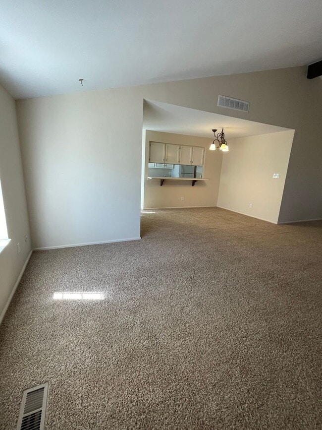 Photo - 2 Bedroom 1 Bath Condo Available April